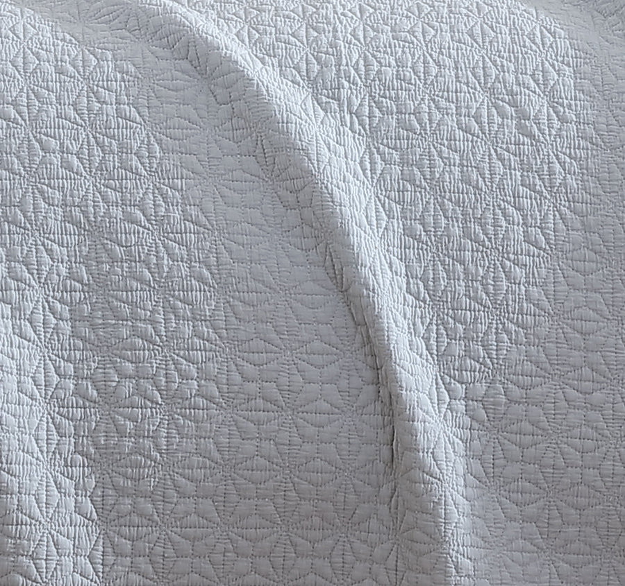 Kayo Coverlet Range Fog
