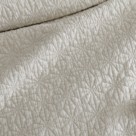 Kayo Coverlet Range Linen