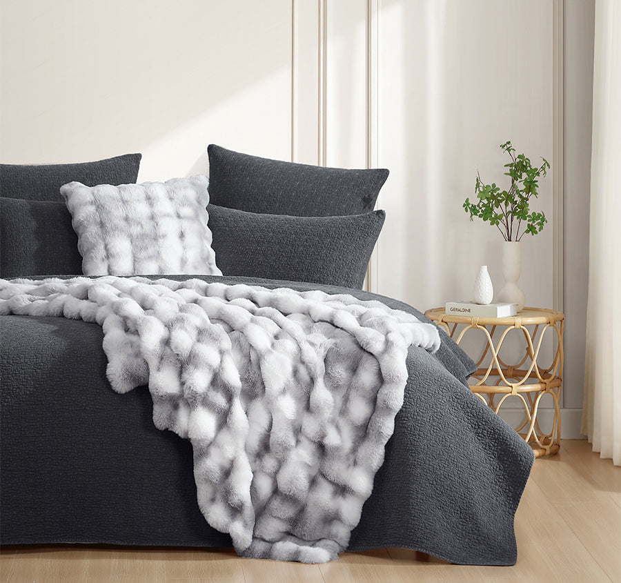 Rabbit Fur 127x152cm Throw Rug Silver