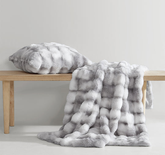 Rabbit Fur 127x152cm Throw Rug Silver