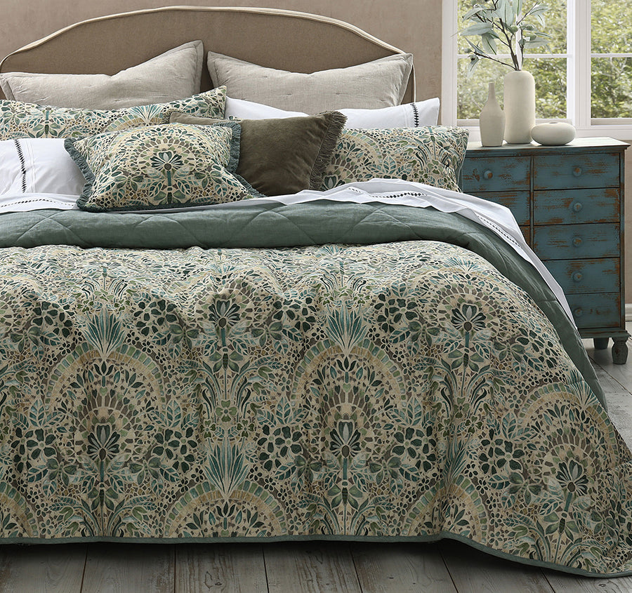 Andora Coverlet Set Range