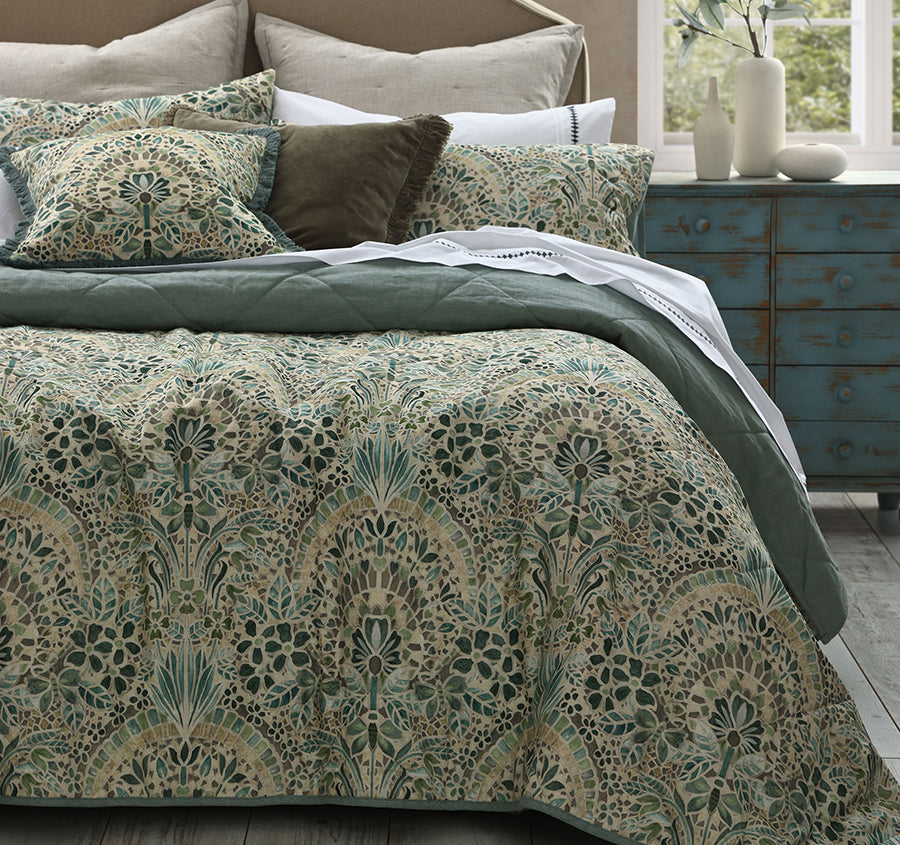 Andora Coverlet Set Range