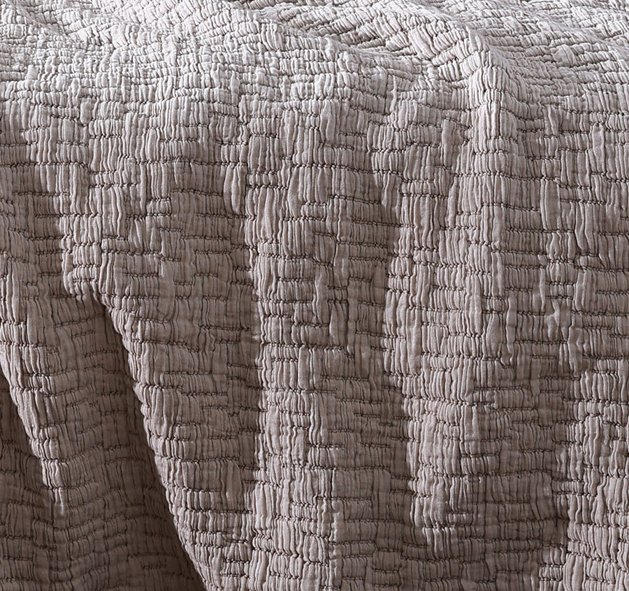 Livie Coverlet Set Range Bark