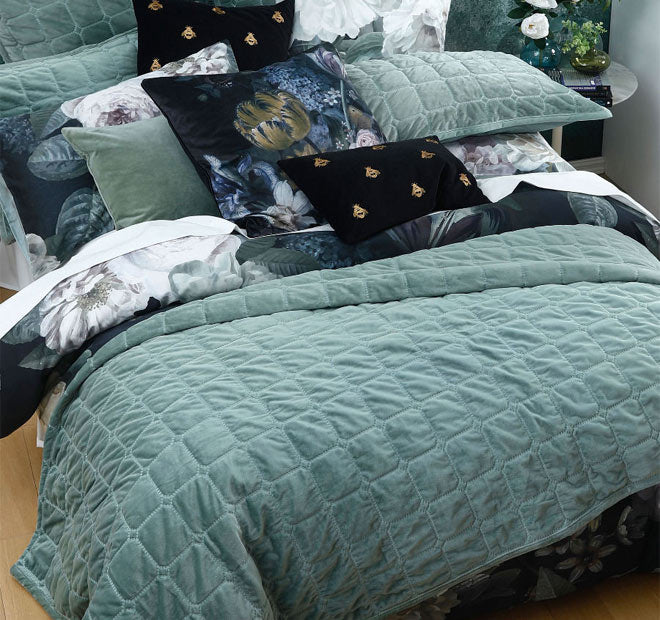 Meeka Coverlet Set Range Laurel