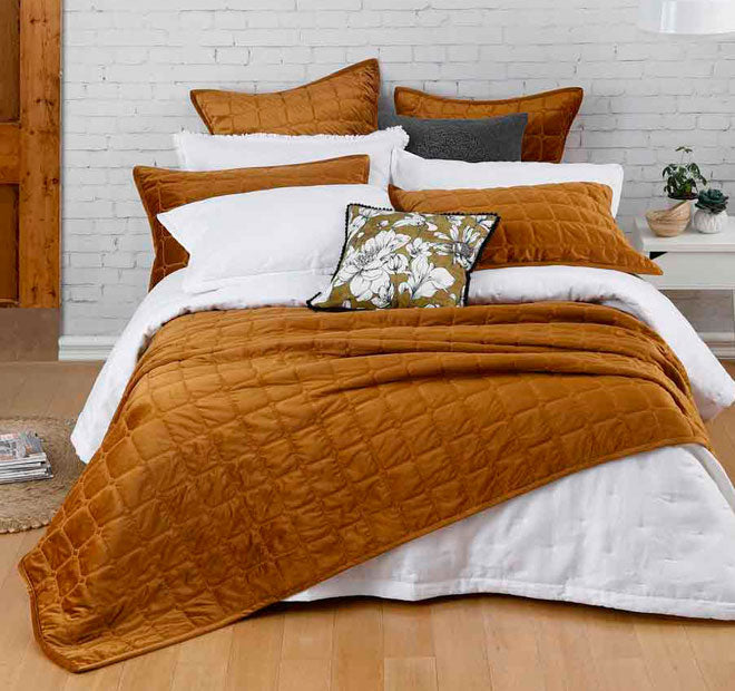 Meeka Comforter Set Range Chestnut
