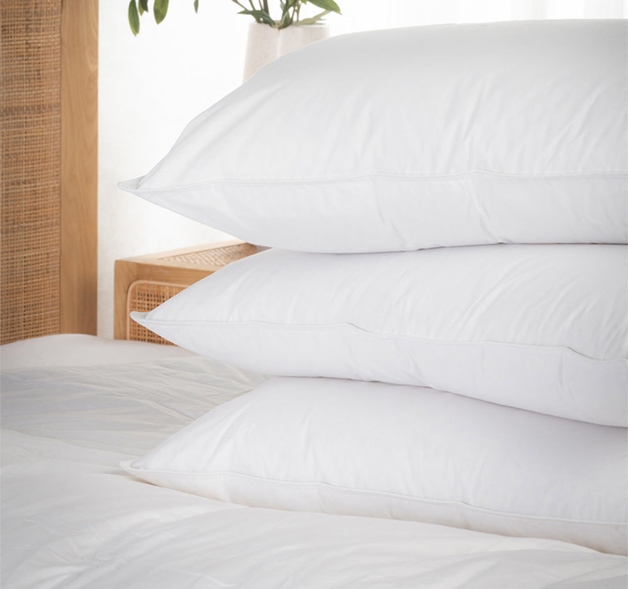 Australian Made 85 / 15 Hungarian Goose Down and Feather Standard Pillow