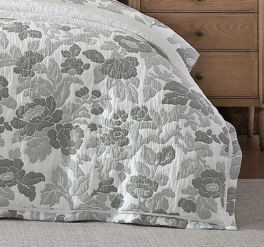 Eva Quilt Cover Set Range Thyme