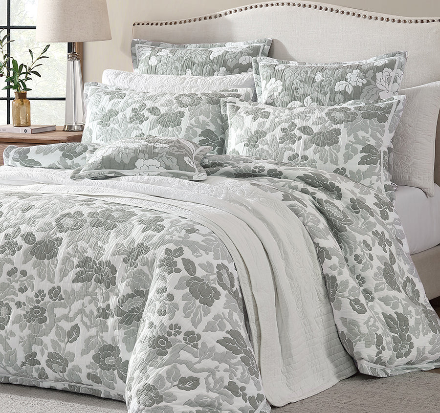 Eva Quilt Cover Set Range Thyme
