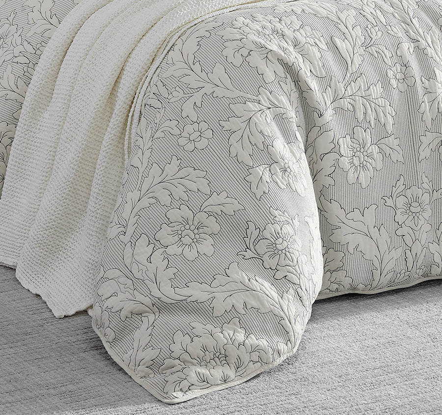 Fleur Quilt Cover Set Range Ink