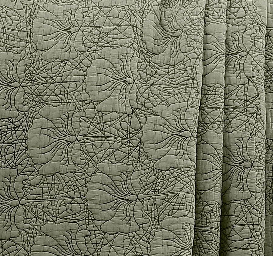 Lilian Bedspread Moss