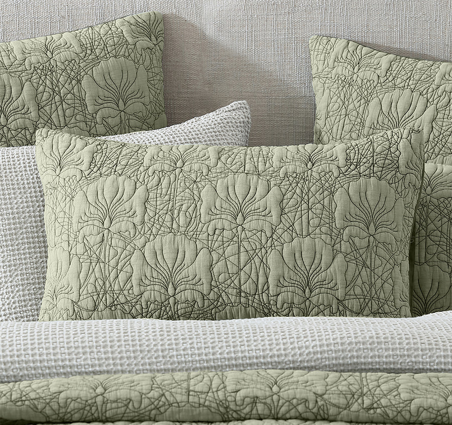 Lilian Bedspread Moss