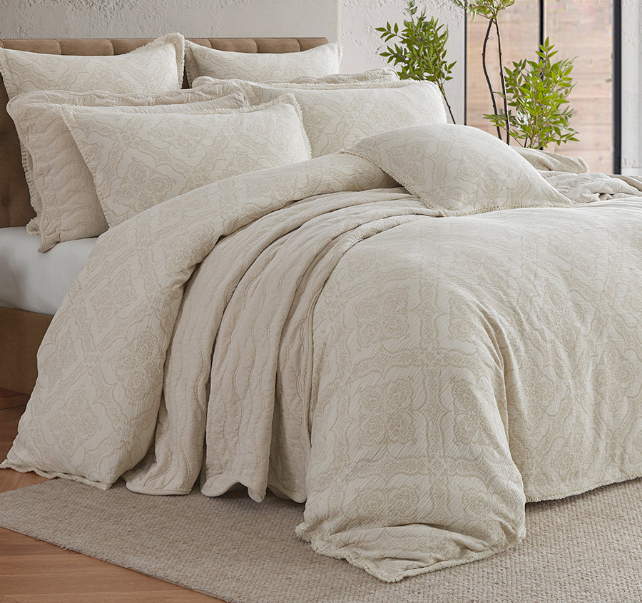 Parisian Quilt Cover Set Range Linen