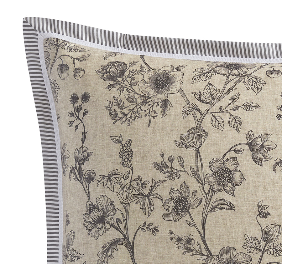 Perpetua European Pillowcase Natural