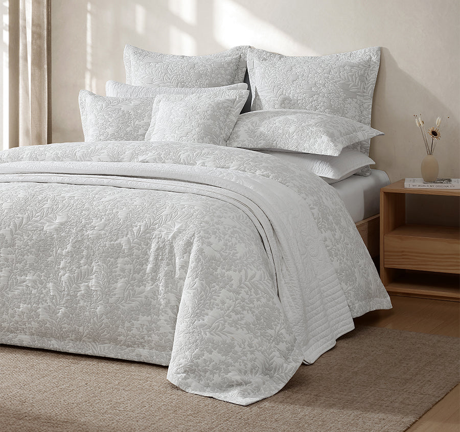Quinn Quilt Cover Set Range Silver