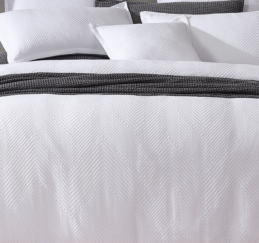Viva Quilt Cover Set Range White