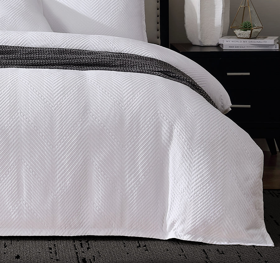 Viva Quilt Cover Set Range White
