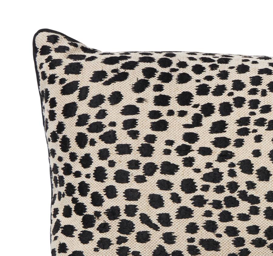 Serengeti 30x50cm Filled Cushion Sand