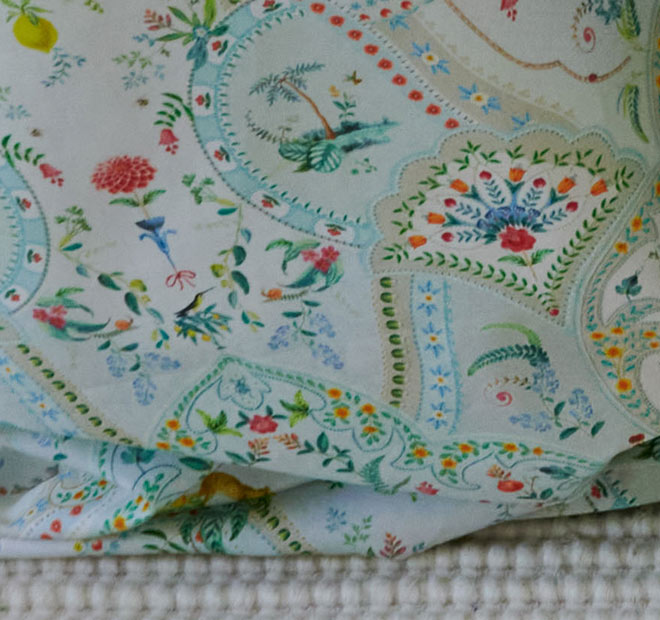 Curious Animals Quilt Cover Set Range White