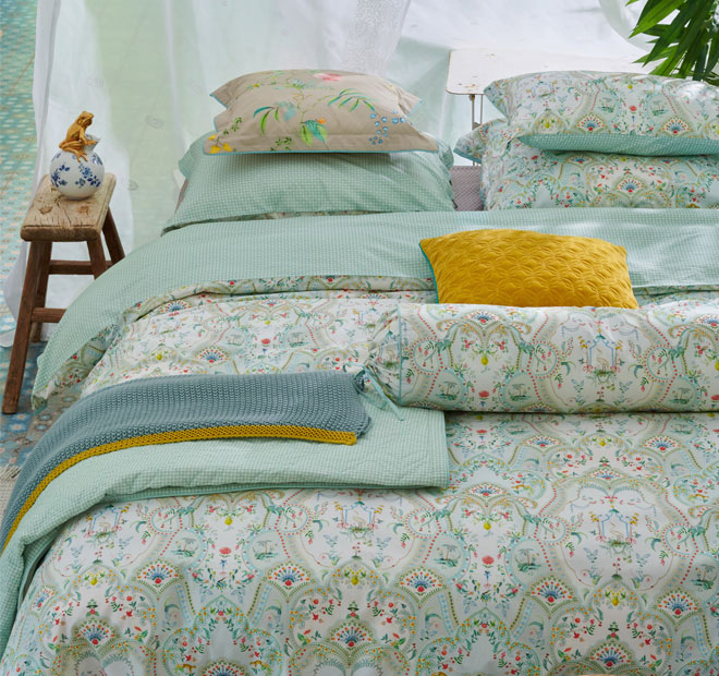 Curious Animals Quilt Cover Set Range White