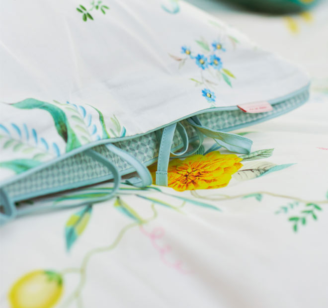 Fleur Grandeur Quilt Cover Set Range White