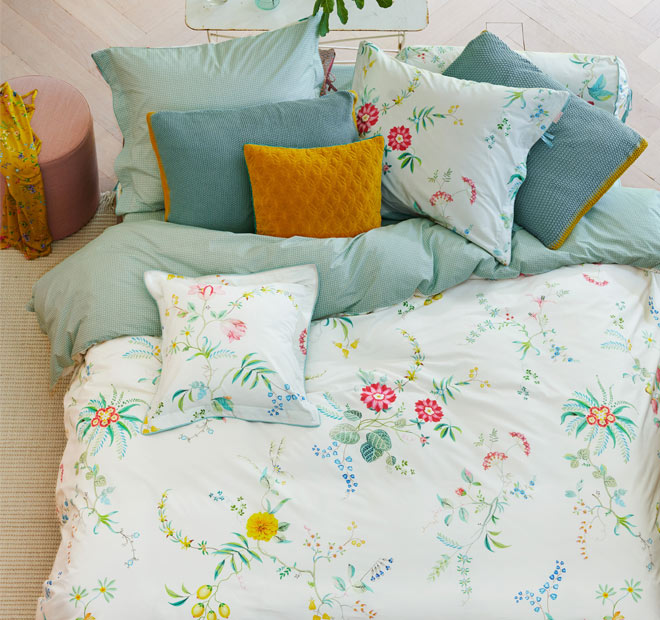 Fleur Grandeur Quilt Cover Set Range White