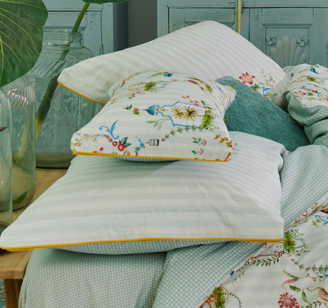 Singerie Quilt Cover Set Range White