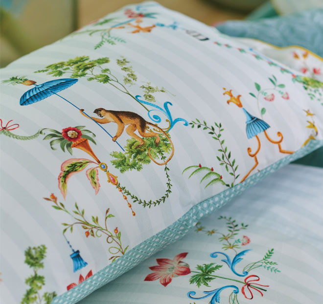 Singerie Quilt Cover Set Range White