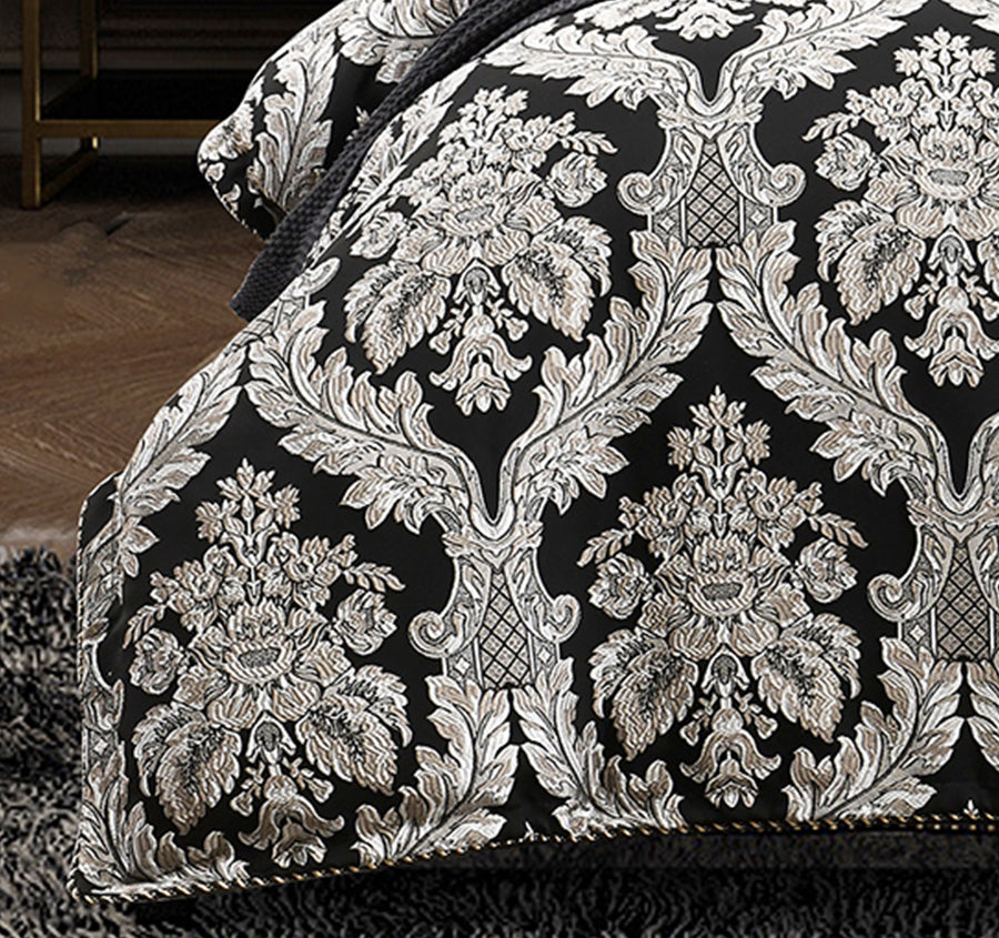 Greta Quilt Cover Set Range Black