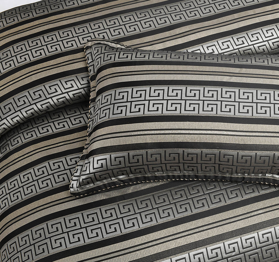 Mayana Quilt Cover Set Range Black