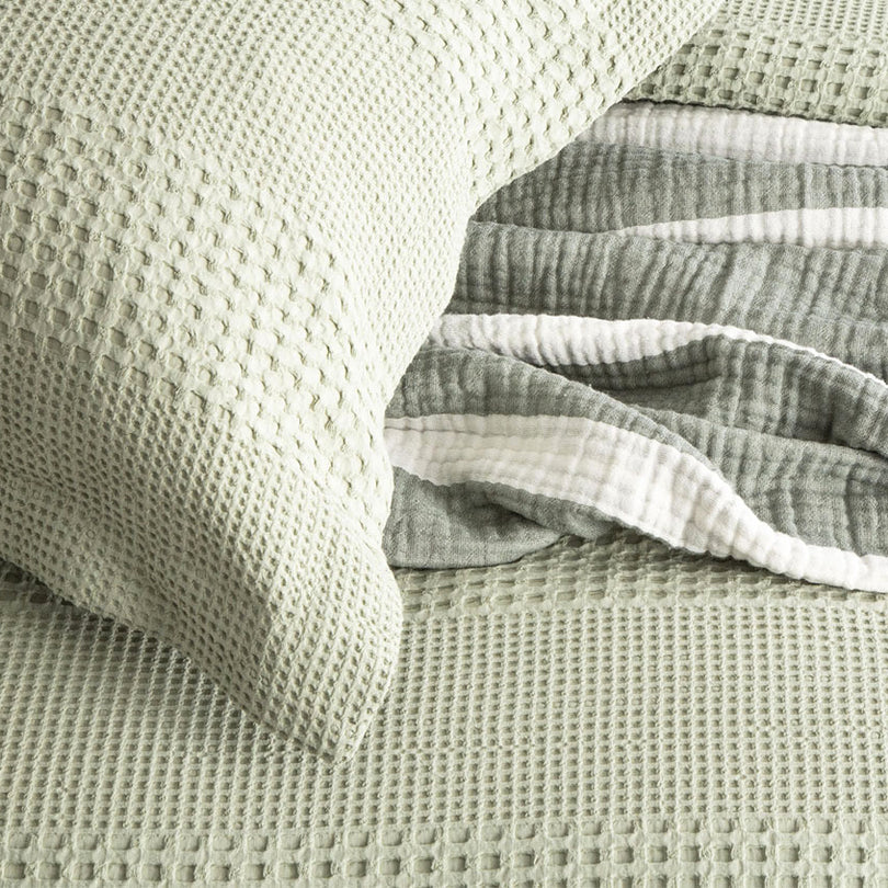 Elegance Waffle Cotton Jacquard Moss Quilt Cover Set by Renee Taylor Super King main image 1