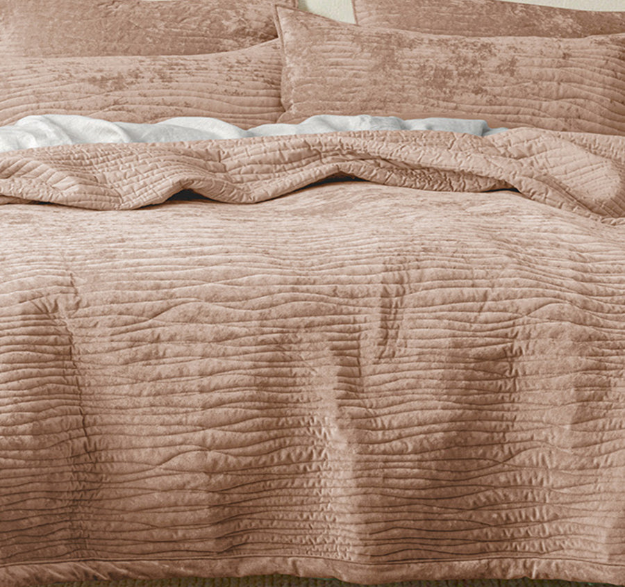 Blake Coverlet Set Range Wood