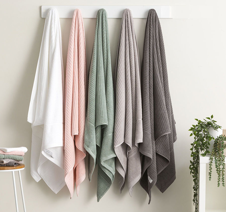 Cambridge Waffle 650GSM Cotton Bath Towel Range Snow