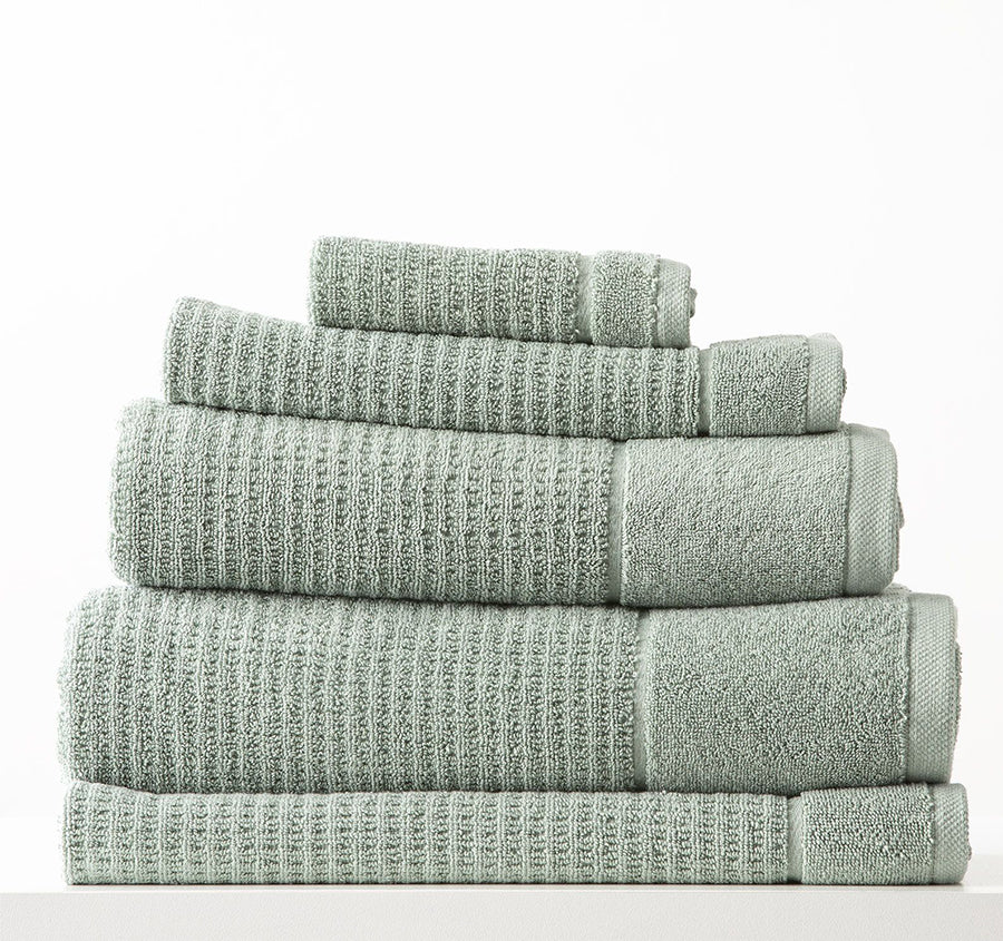 Cambridge Waffle 650GSM Cotton Bath Towel Range Eucalyptus