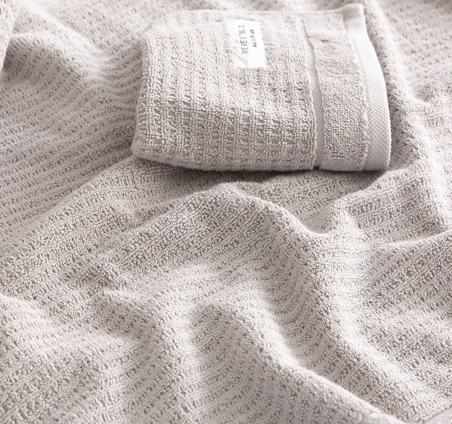 Cambridge Waffle 900GSM Cotton Bath Mat Pumice Stone