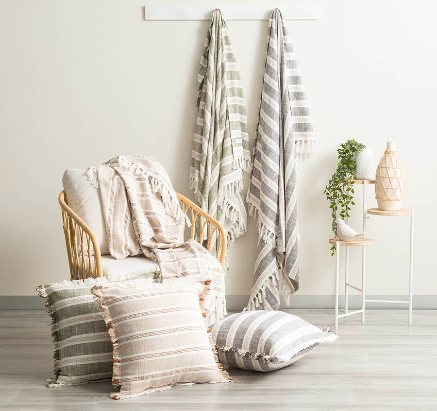 Como 130x170cm Throw Rug Natural