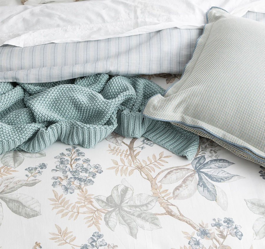 Floral Vine Quilt Cover Set Range White