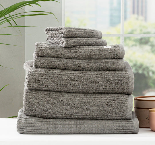 Cobblestone 650gsm Cotton Bath Towel Range Platinum