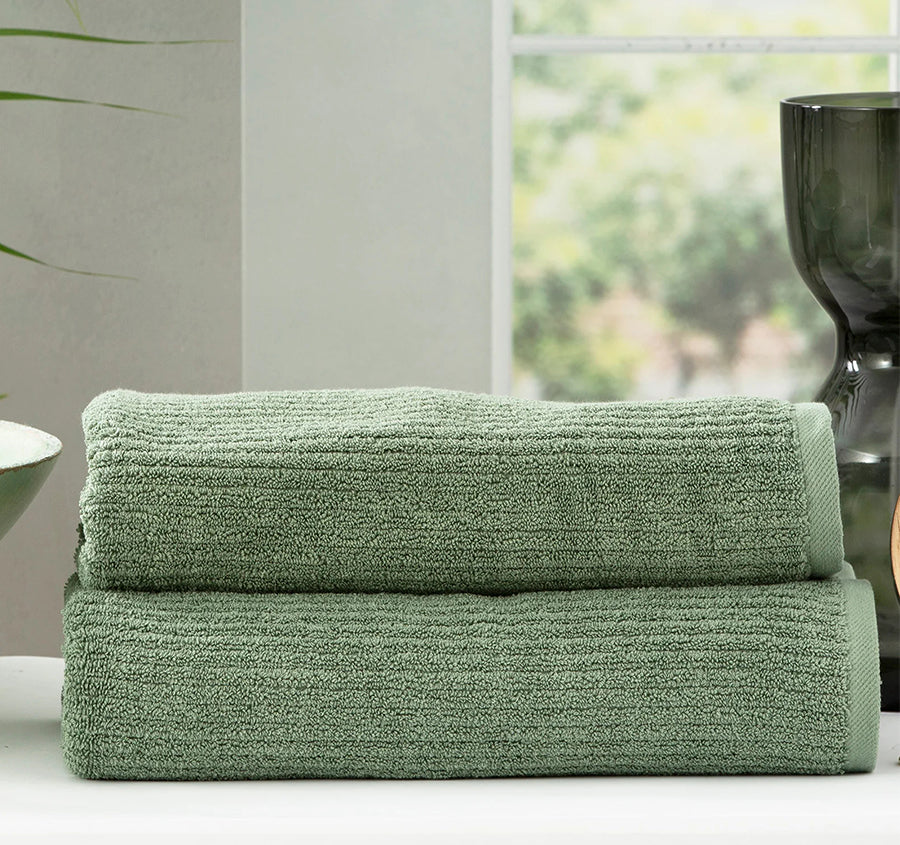 Cobblestone 650gsm Cotton Bath Towel Range Sage