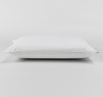 Luxurious Latex Classic Medium Profile Standard Pillow