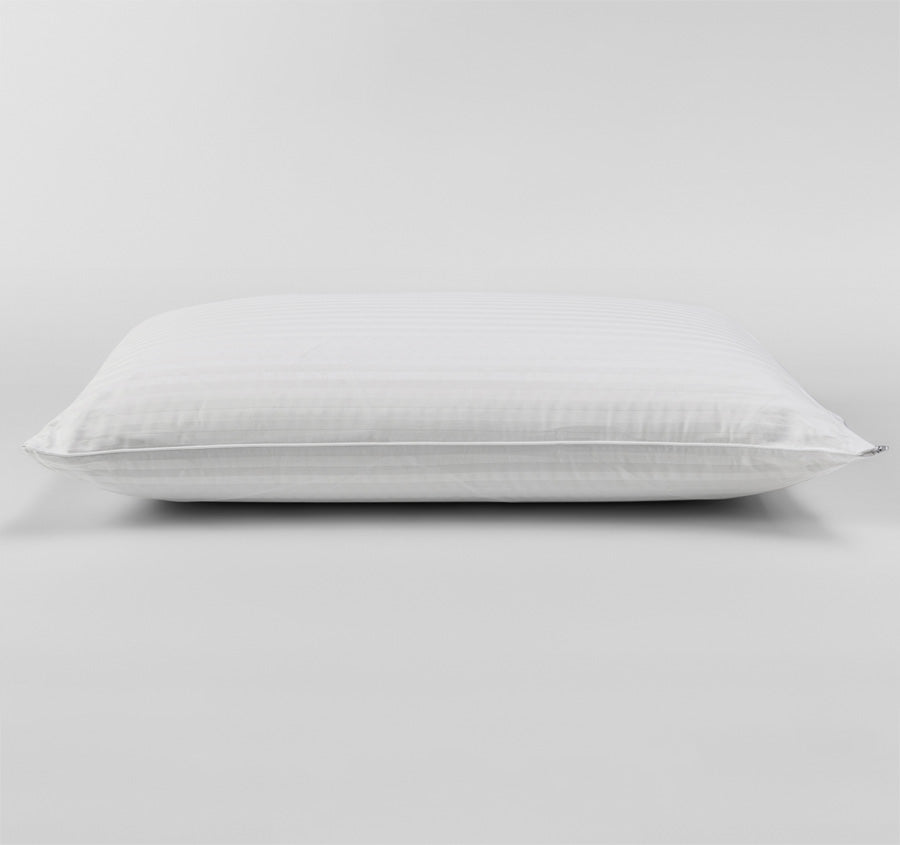 Luxurious Latex High Profile Medium Feel Standard Pillow