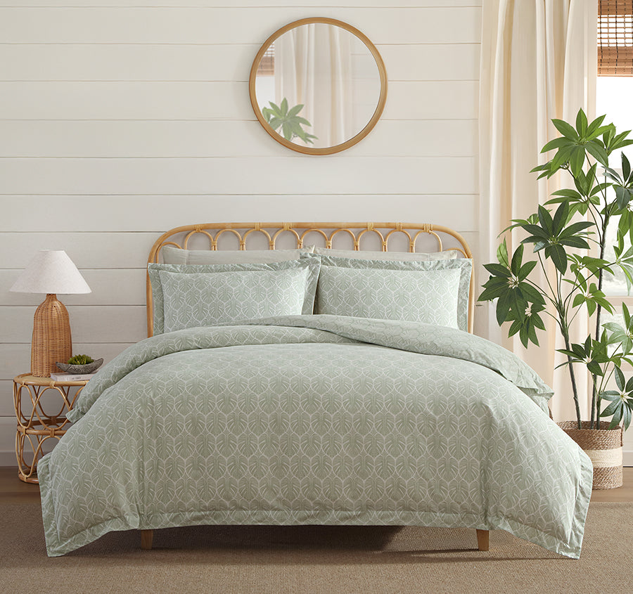 Line Palms Quilt Cover Set Range Green