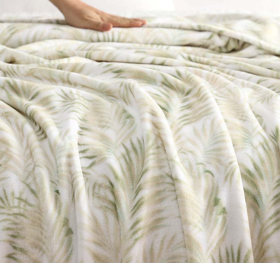Maui Palm 152x178cm Throw Sage and Aqua