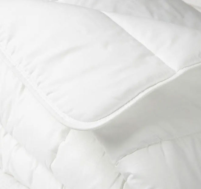 All Seasons Ultrafibre 300GSM Commercial Quilt Range