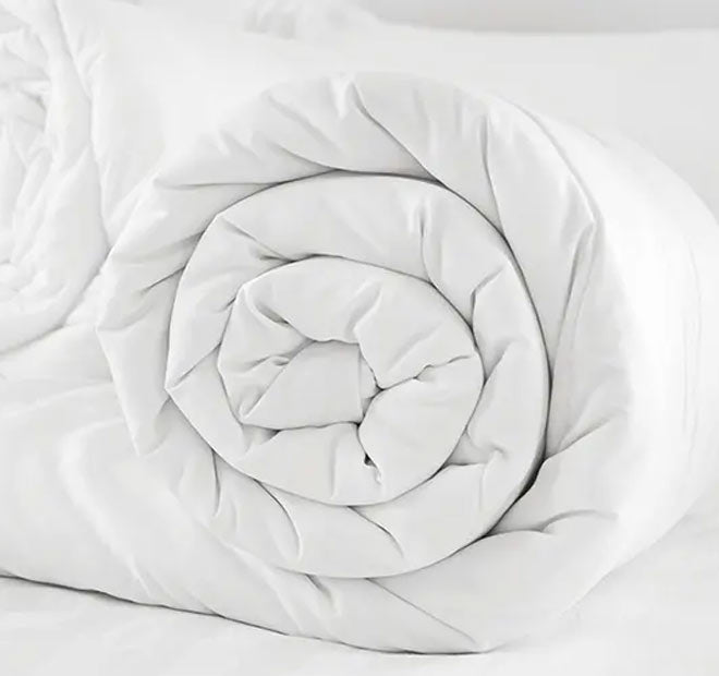 All Seasons Ultrafibre 300GSM Commercial Quilt Range