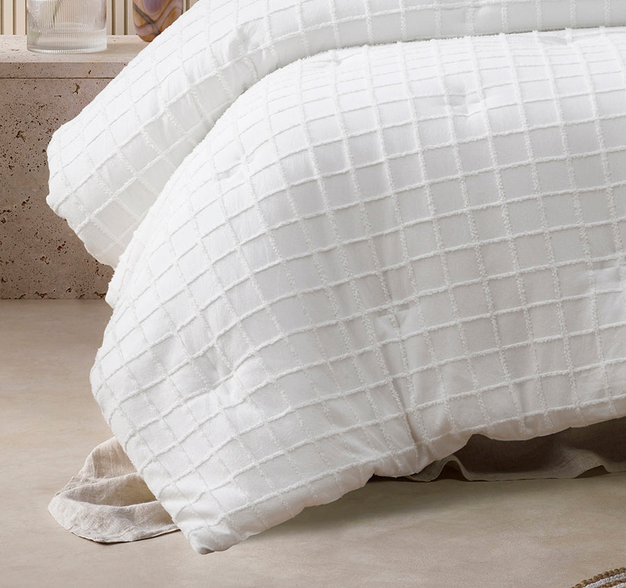 Parquet Comforter Set Range White