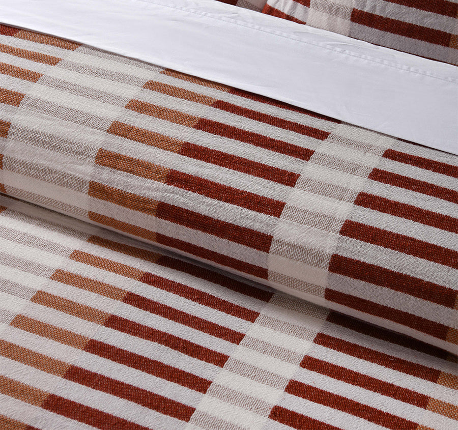 Tempo Quilt Cover Set Range Red