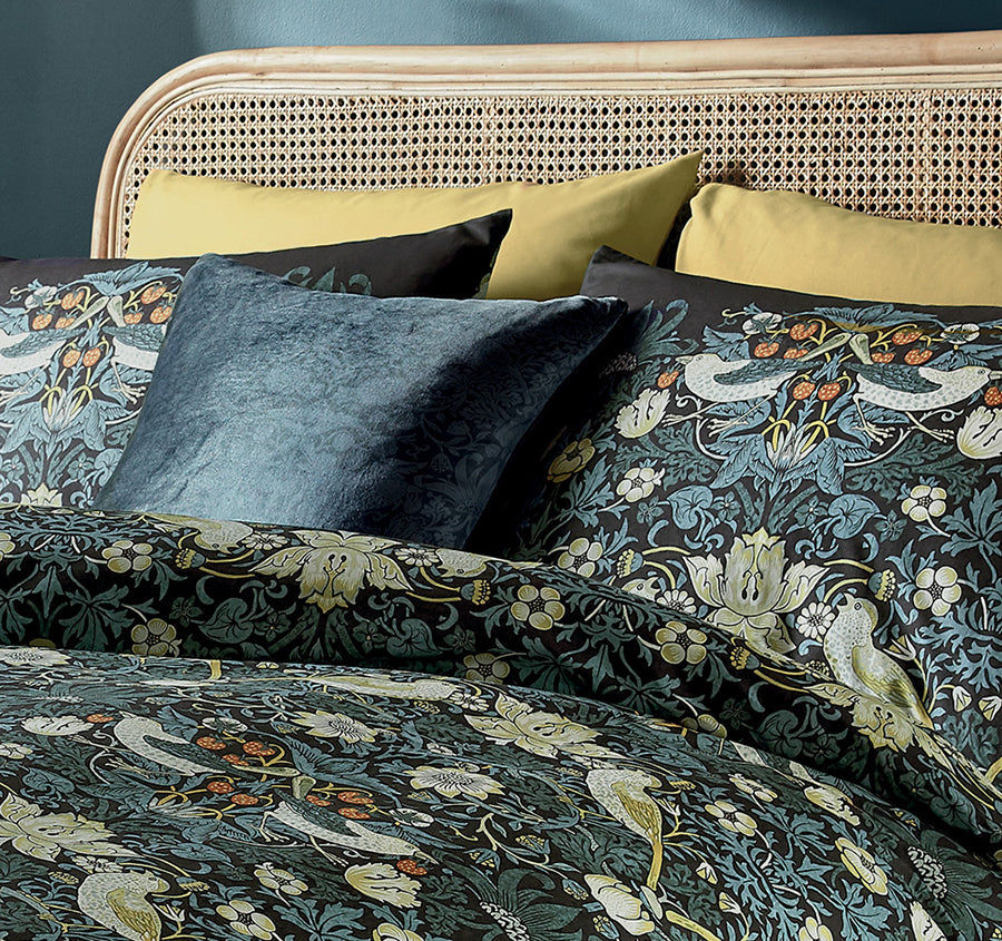 Strawberry Thief Quilt Cover Set Range Indigo