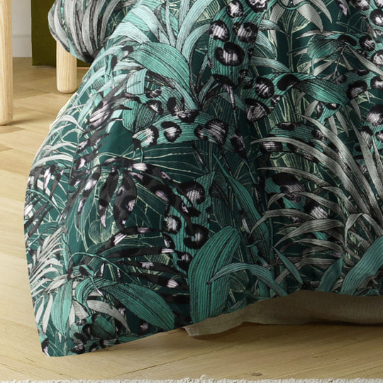 Palm Leopard Quilt Cover Set Range Green
