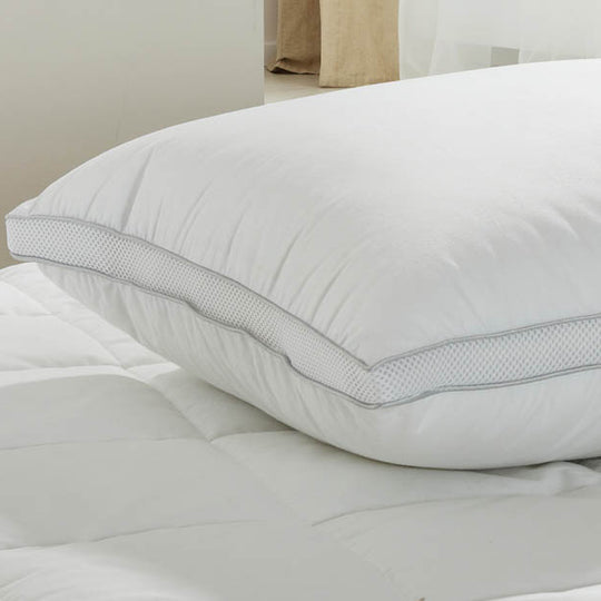 Bamboo Gusset 750GSM Low and Medium Standard Pillow