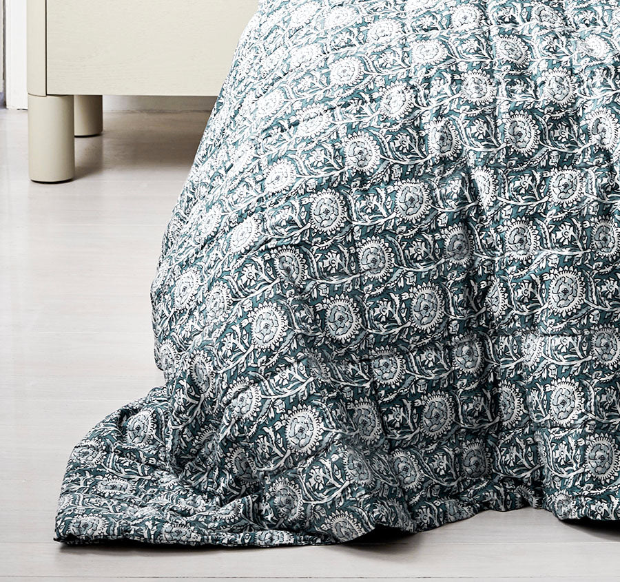 Jaipur Coverlet Mineral and Indian Teal